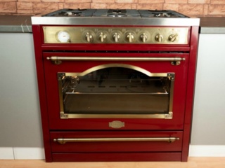 Комбинированная кухонная плита Kaiser HGE 93555 RotEm – обзор