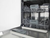 Устройство для снижения жесткости воды в посудомоечной машине