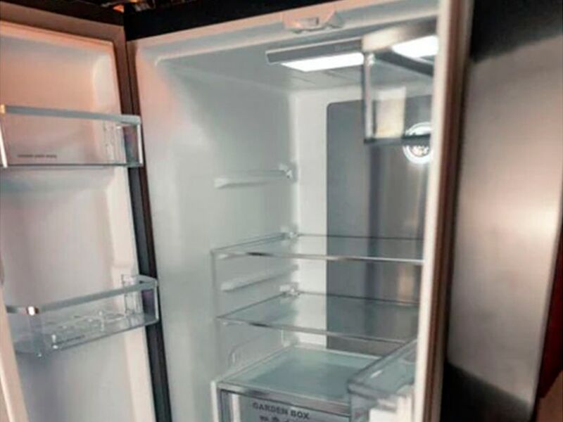 Освещение в холодильниках Kaise